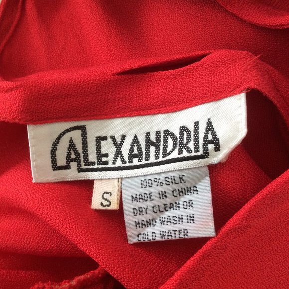 Alexandria Vintage Short Sleeve Red Blouse 100% Silk Size Small - Picture 5 of 6